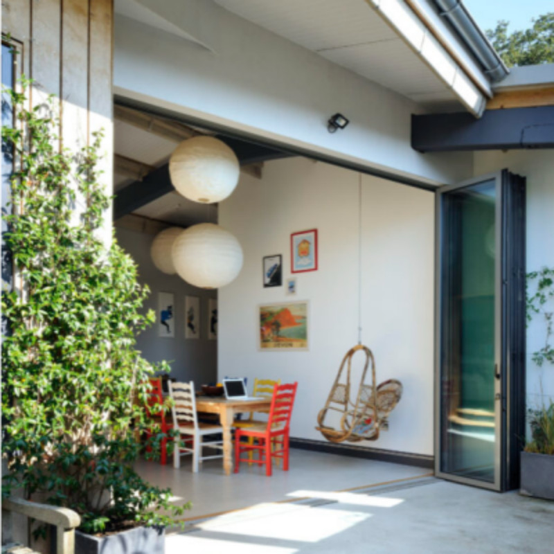 Villa Waterproof Bifold External Aluminium Bi-fold Doors With Level 9 Wind Pressure Resistance
