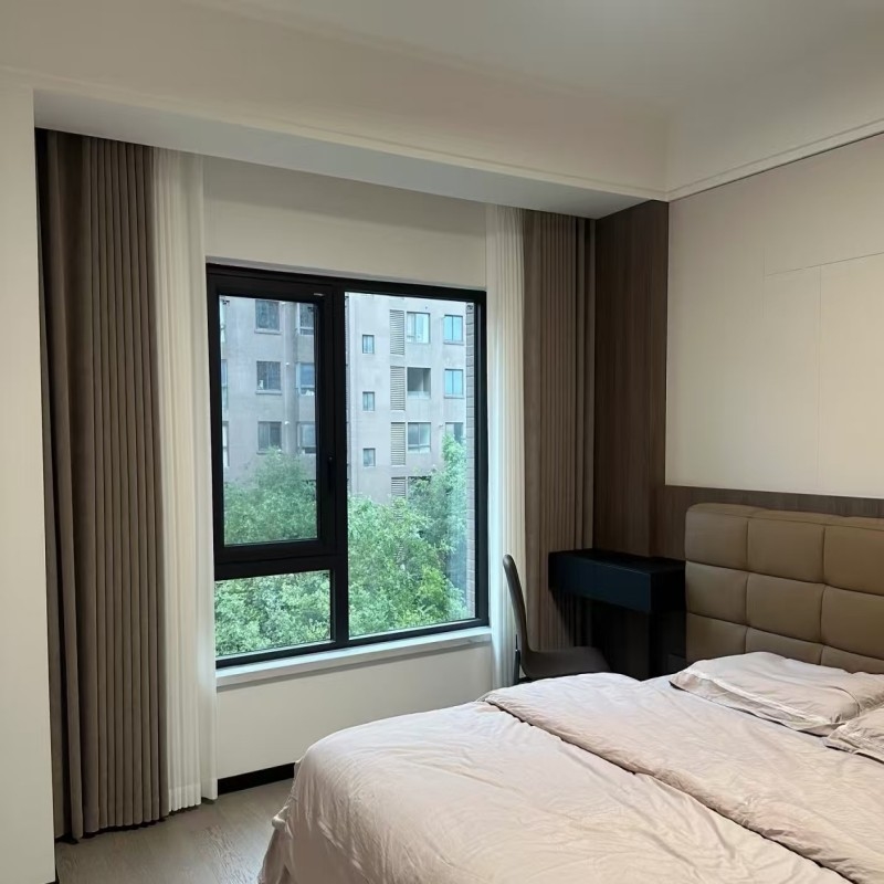 Durable Aluminium Casement Soundproof Door With Multi-Point Locking System For Home Commercial Spaces