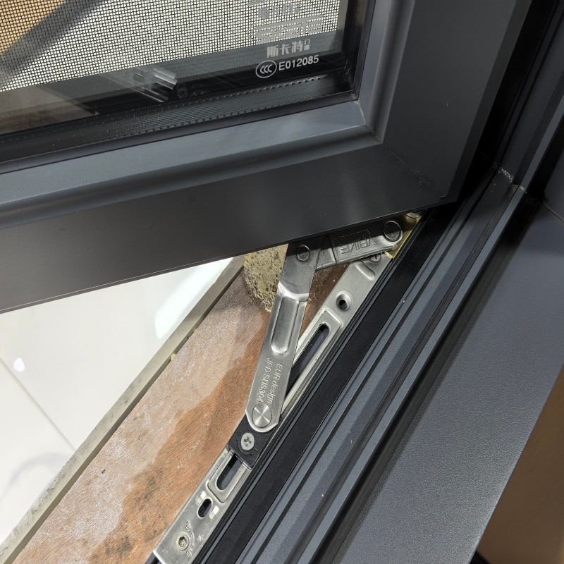 Premium Aluminum Casement Weather Resistance Tempered Glass Window For Homes & Offices With SKATE Original Hardware